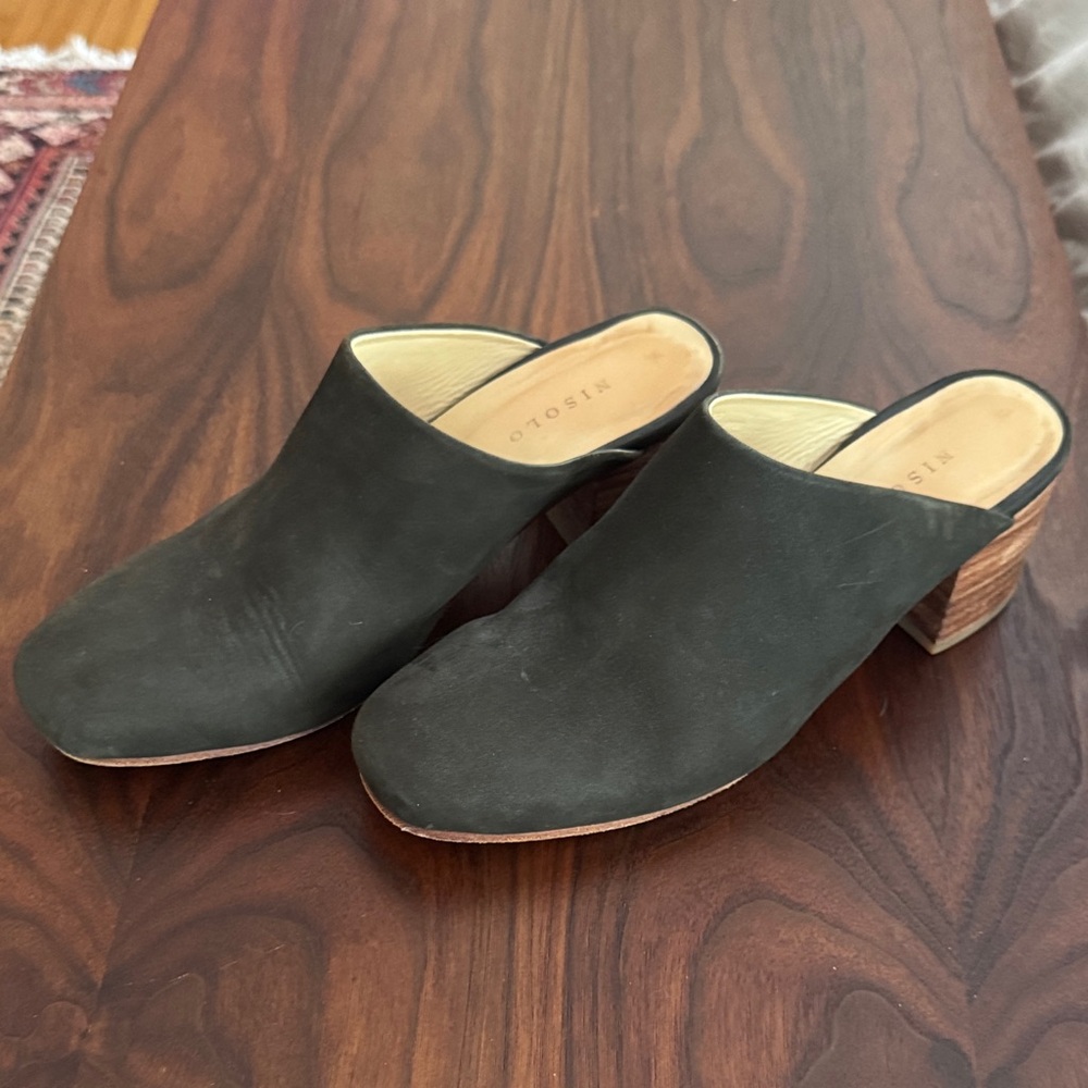 Nisolo Green Suede Mules